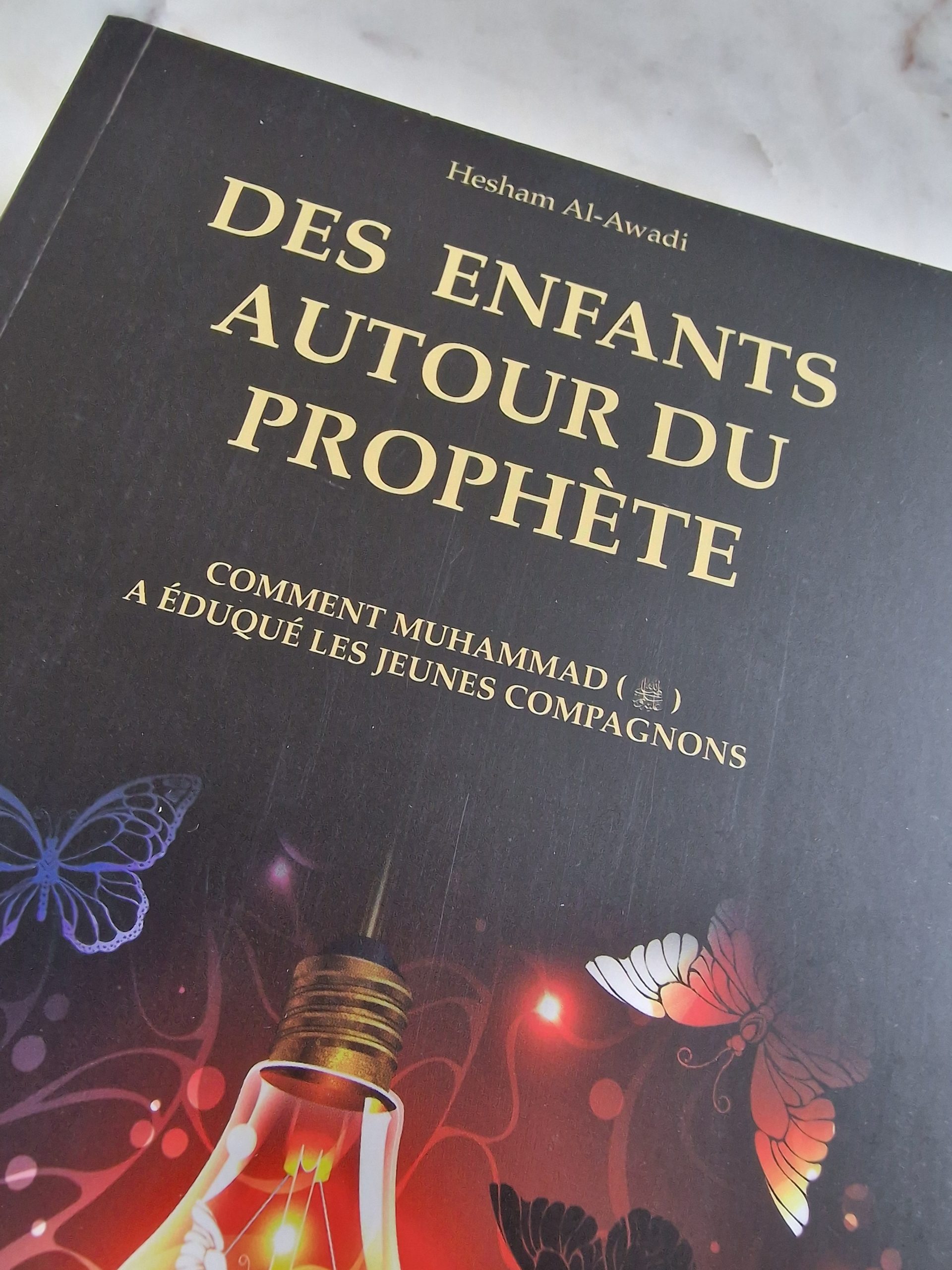 Des enfants autour du Prophète