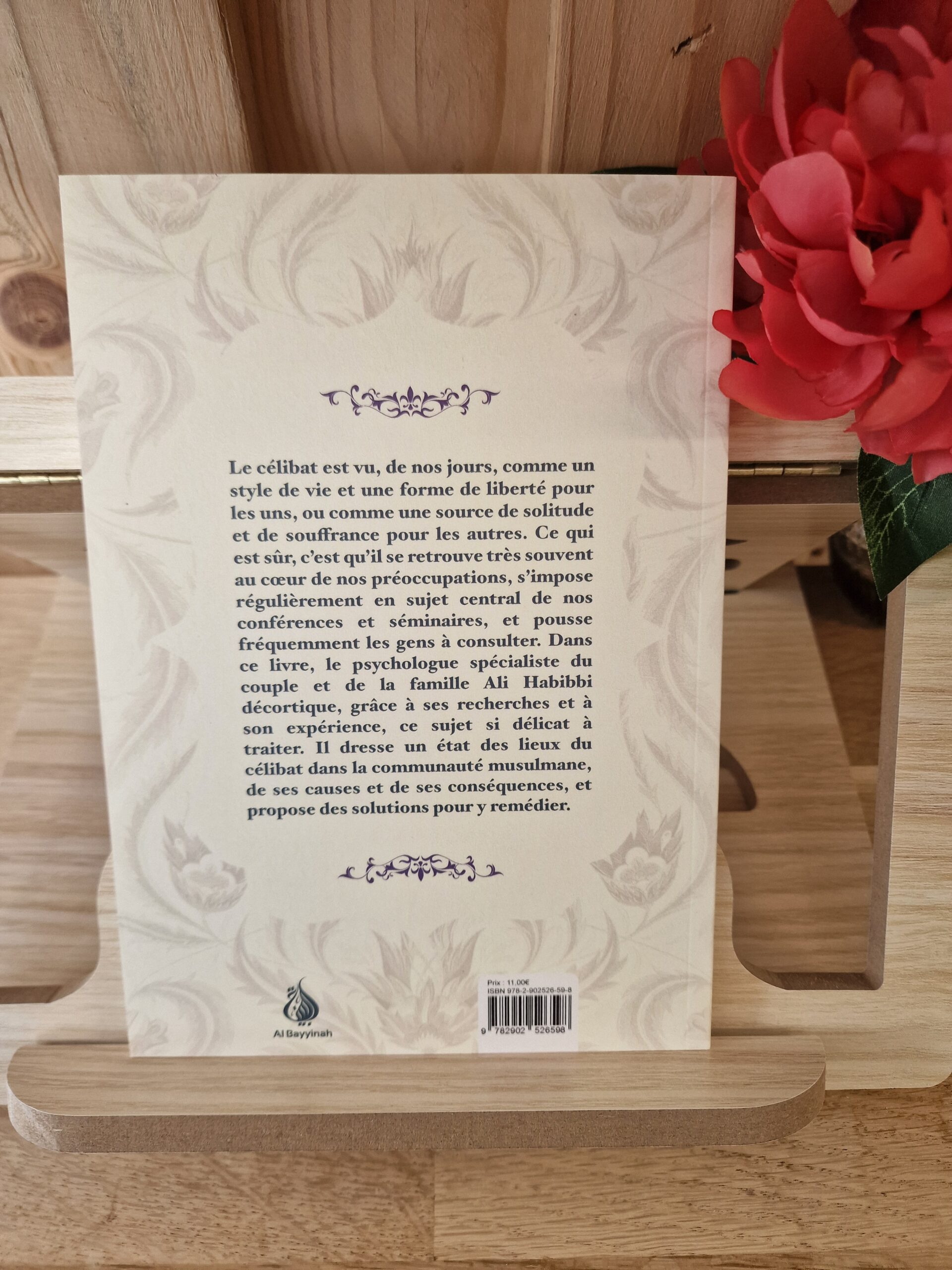 résumé du livre le célibat, entre liberté et souffrance Ali habibi psychologue clinicien, thérapeute de couple et de famille